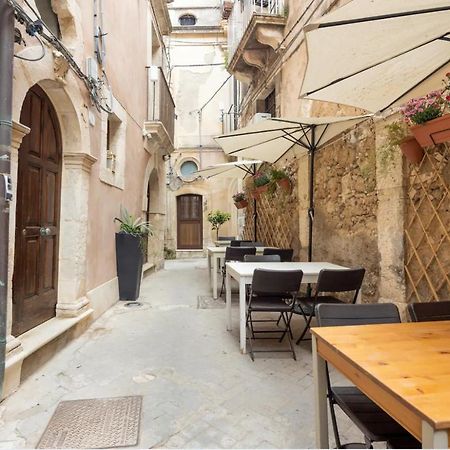 Garconniere In Ortigia Villa Syracuse Eksteriør billede